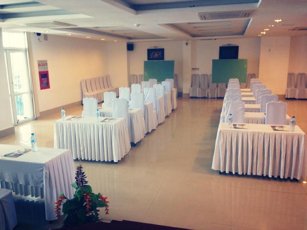 Varna Hotel Da Nang Exterior photo